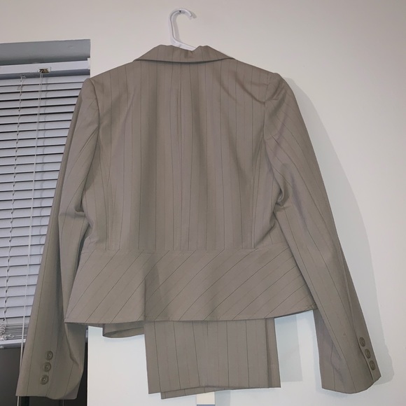 Kohl’s apt 9 pin striped grey suit/slacks - Picture 4 of 5